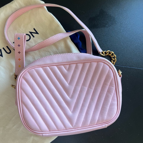 Louis Vuitton Wave Pink Crossbody Bag - Picture 9 of 16